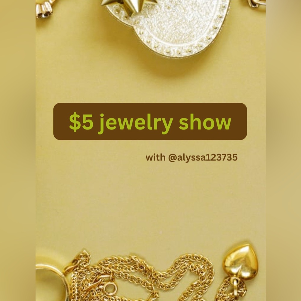 @alyssa123735 is live! - Picture 14 of 14